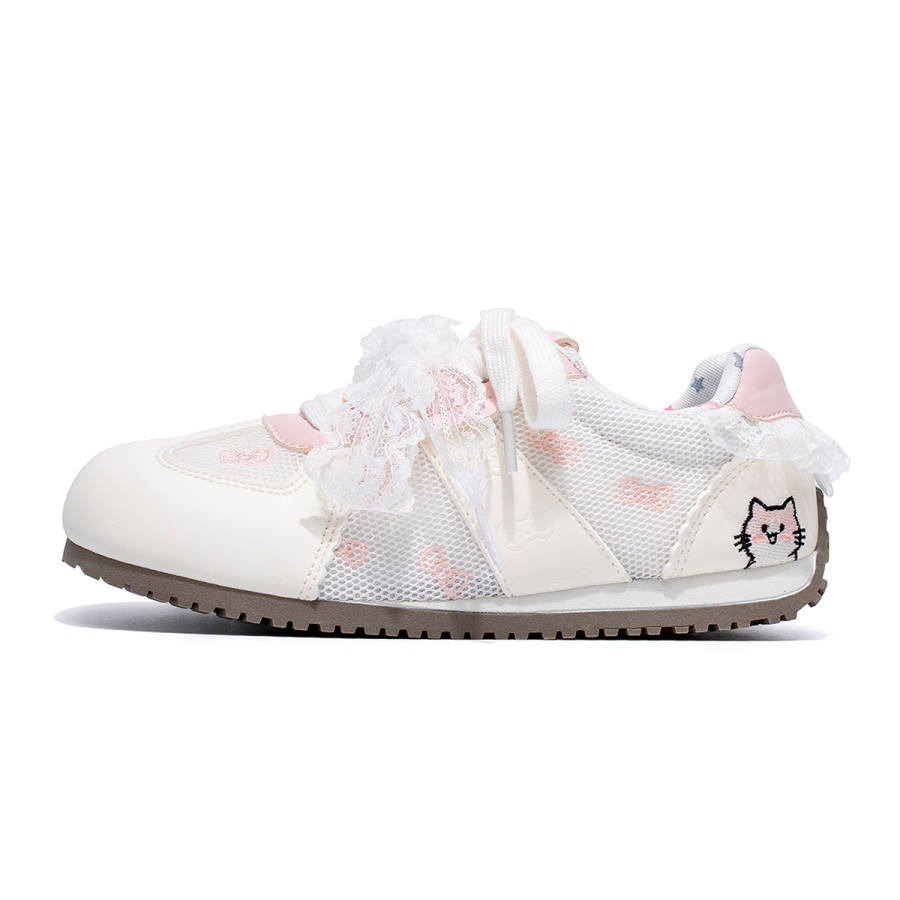 WARRIOR Sweet And Cute, Kitten, Flat Mesh White Shoes Abrasion Resistant, Breathable, Lightweight Low top Casual Shoes