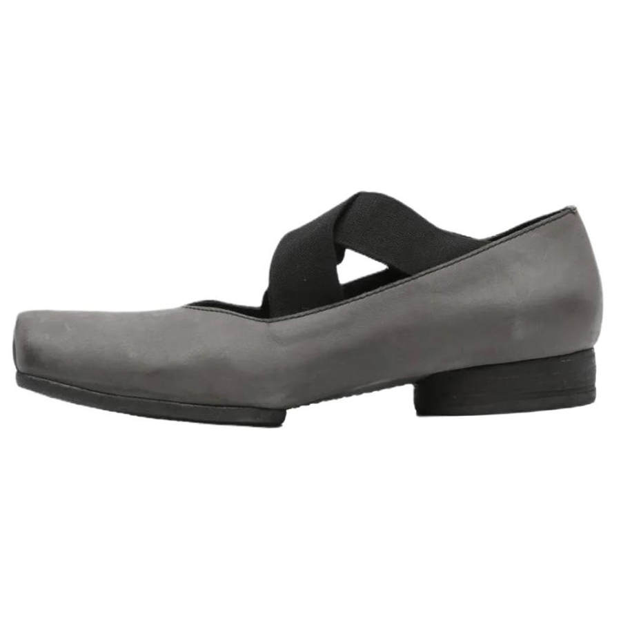 UMA WANG Chunky Heel Mary Jane Shoes Women's Gray