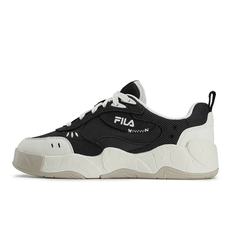FILA CHAMEO Breathable Low top Skateboard Shoes Women's Black White