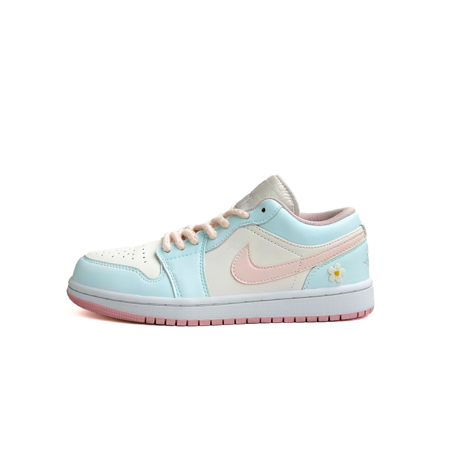 Jordan Jordan Air Jordan 1 Fashion Trend Abrasion Resistant Low top Children's Basketball Shoes Light Blue Unisex