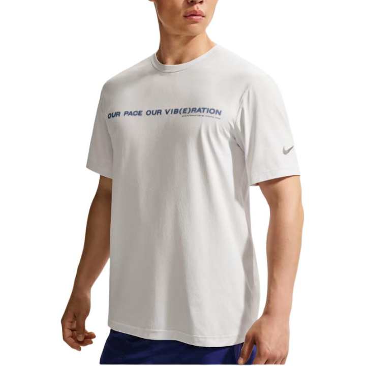 Nike Nike T Shirts Men's Platinum Crew Neck