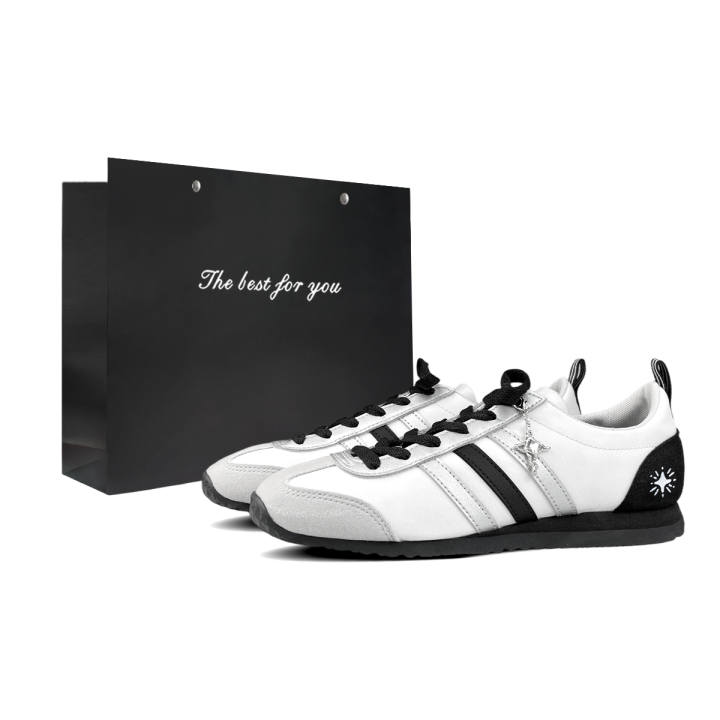 Adidas Adidas VS JOG 2.0 German Army Trainers Unisex White Silver