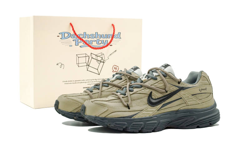 Nike Nike Initiator Low top Running Shoes Unisex Khaki