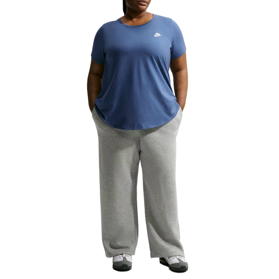 Nike Nike Sportswear Club Regular Sleeve T Shirt Women's
