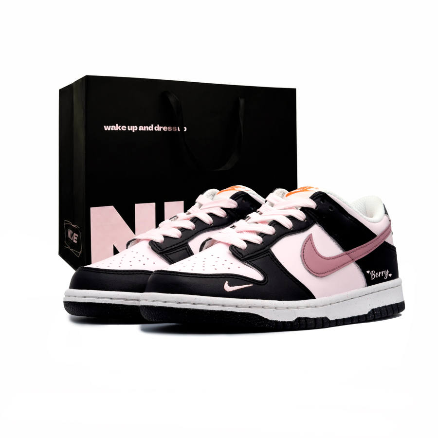 Nike Nike Dunk Blackberry Peach Coverage Slip Resistant Abrasion Resistant Low top Skateboard Shoes Unisex