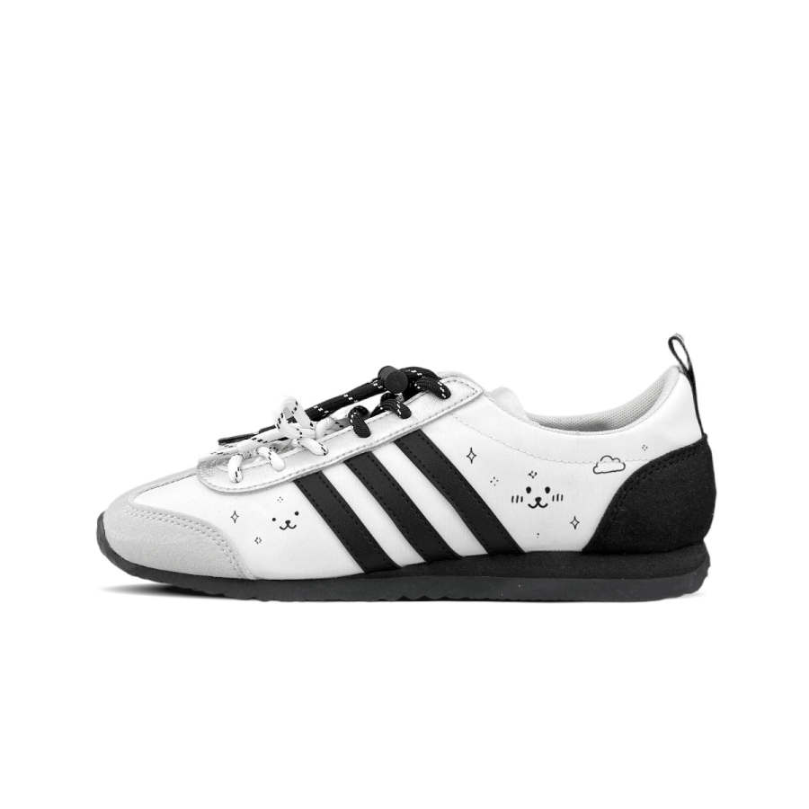 Adidas Adidas VS JOG 2.0 BNK Cloud Bear Low top German Army Trainers Unisex Silver White