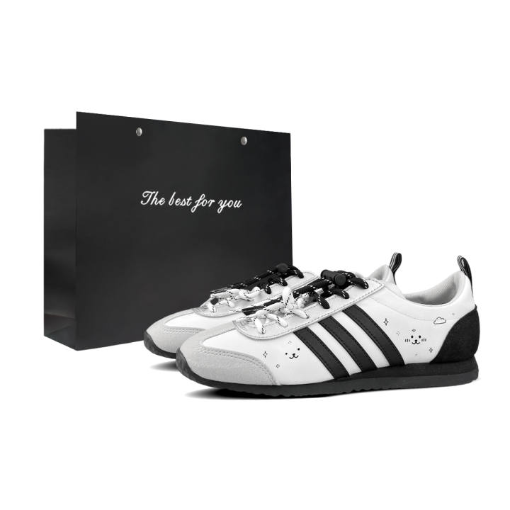 Adidas Adidas VS JOG 2.0 BNK Cloud Bear Low top German Army Trainers Unisex Silver White