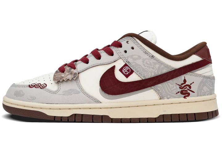 Nike Nike Dunk Skateboard Shoes Women's Ecru