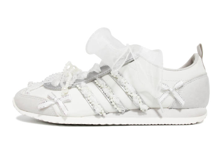 Adidas Adidas VS JOG 2.0 German Army Trainers Unisex Low Top Silver/White