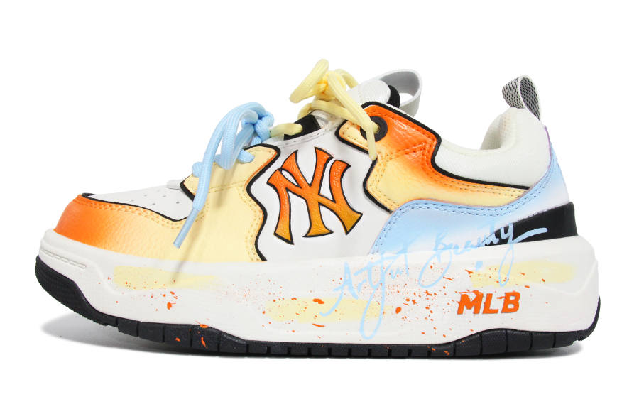 MLB New York Yankees Skateboard Shoes Unisex Low Top White Blue Orange
