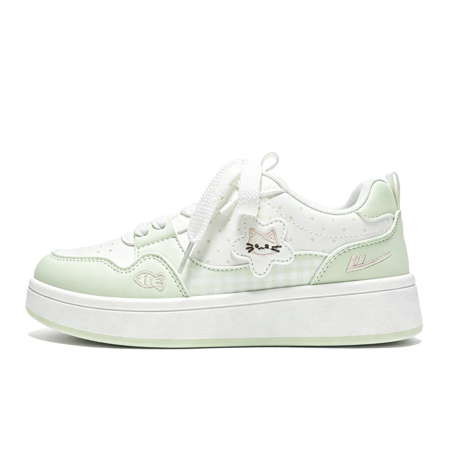 Warrior Abrasion Resistant Low top Skateboard Shoes Women's