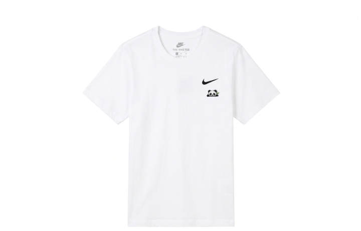 Nike Nike Sportswear T Shirts Men's White Crew Neck Moderate Straight Fit