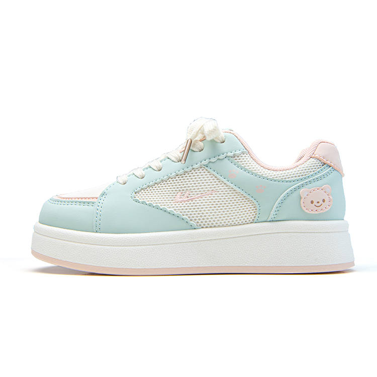 WARRIOR Skateboard Shoes Women's Low Top Beige Green Pink