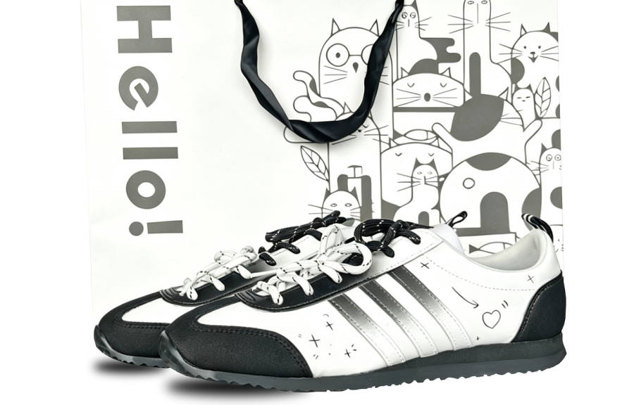 Adidas Adidas VS JOG 2.0 German Army Trainers Unisex Black White