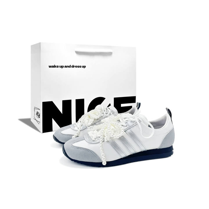 Adidas Adidas VS JOG 2.0 German Army Trainers Unisex Low Top Silver