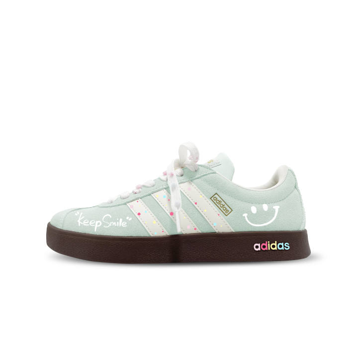 Adidas Adidas Vl Court Classic German Army Trainers Unisex Low Top Light Green & White & Brown