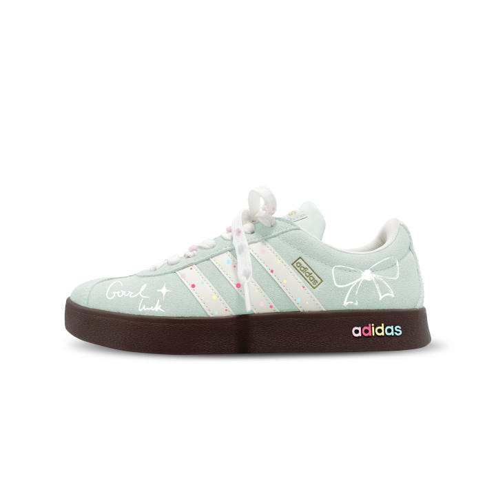 Adidas Adidas Vl Court Classic German Army Trainers Unisex Low Top Light Green & White & Dark Brown