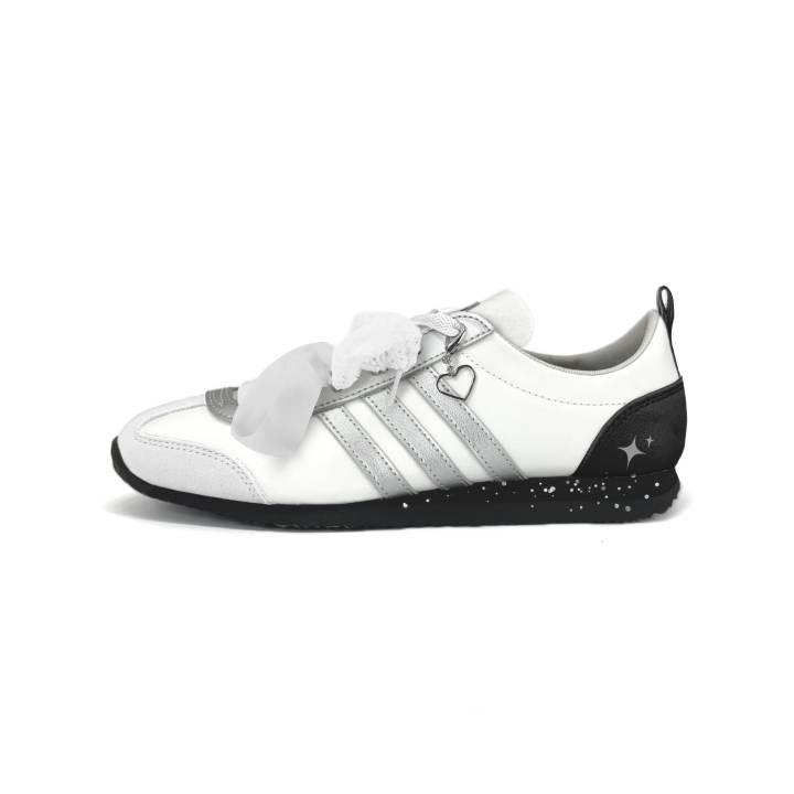 Adidas Adidas VS JOG 2.0 German Army Trainers Unisex Low Top White/Black