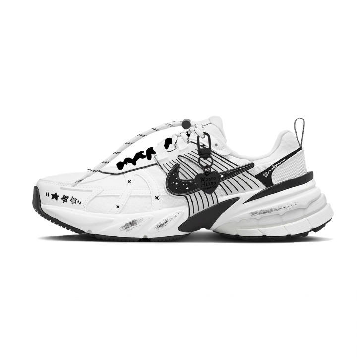 Nike Nike V2K Run Running Shoes Women's Low Top White/Black