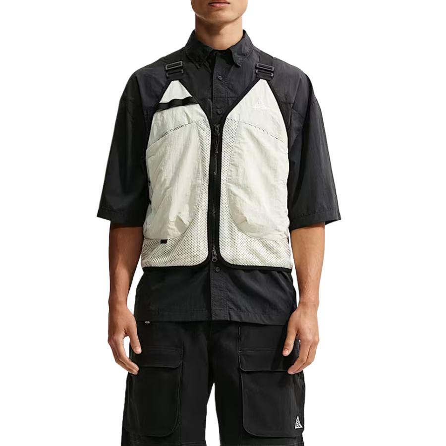 Nike Nike ACG Vests Unisex Sea Glass Blue/Sea Glass Blue/Mountain White V Neck Moderate Other