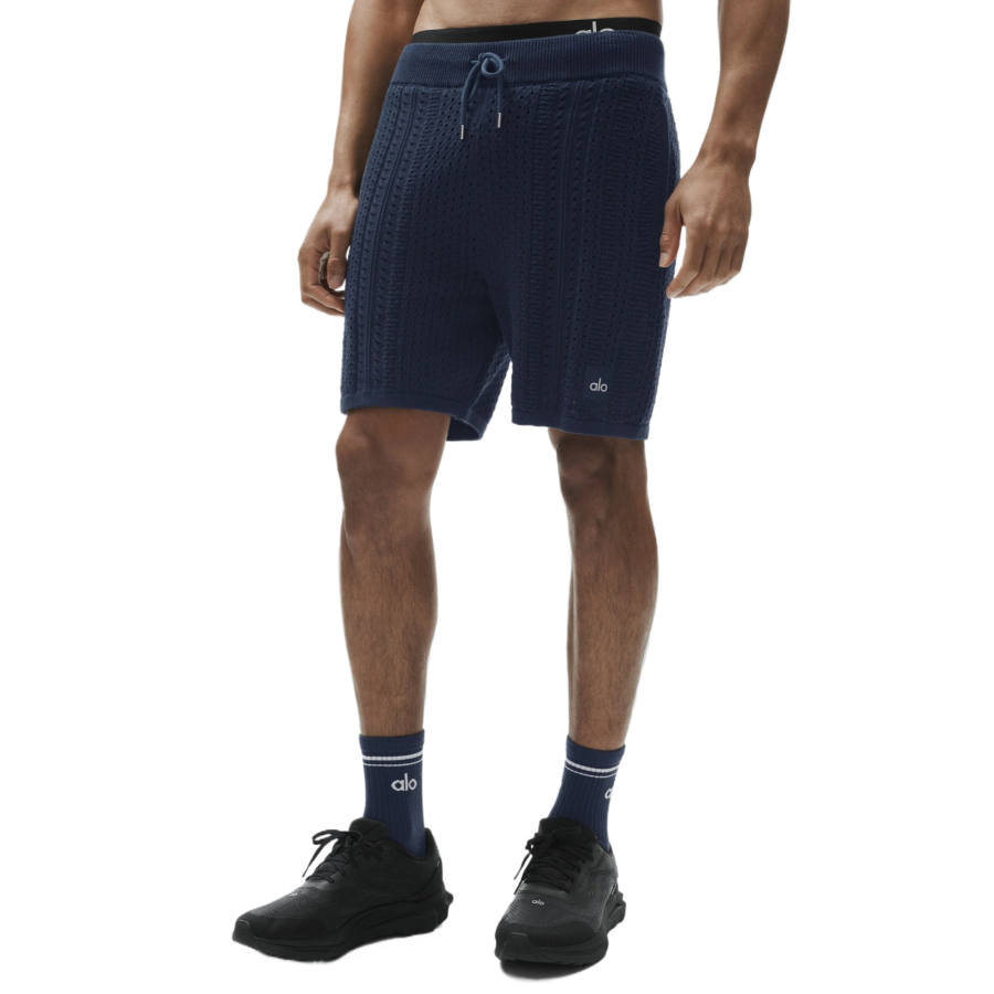 Alo Yoga Casual Shorts Men's Moderate Straight Fit Pants