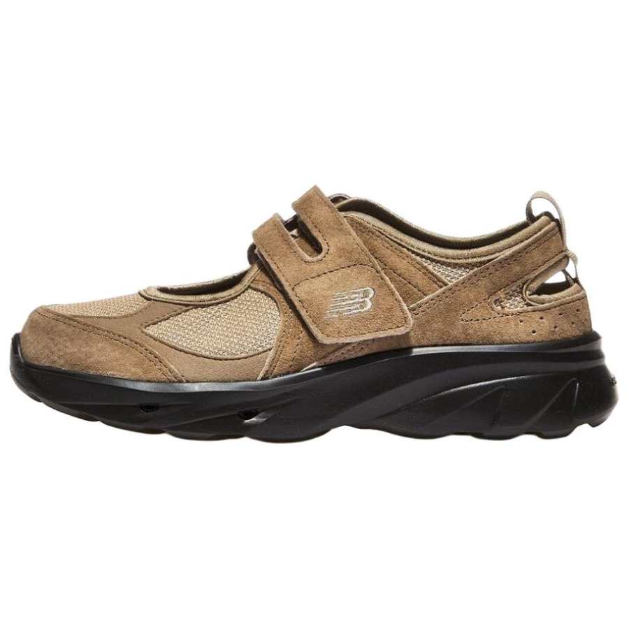 New Balance New Balance NB Breeze Casual Shoes Women's Beige Brown