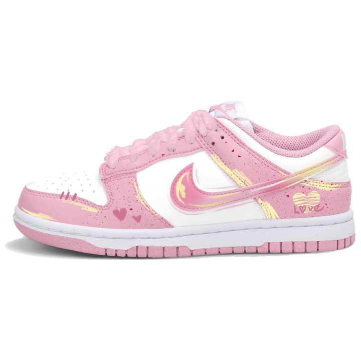 Nike Nike Dunk Skateboard Shoes Women's Low Top Pink