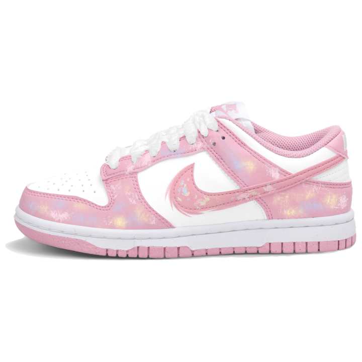 Nike Nike Dunk Skateboard Shoes Women's Low Top Pink