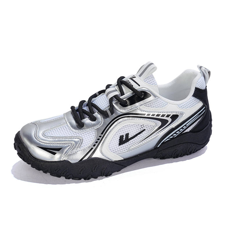 WARRIOR WARRIOR Casual Shoes Men's Low Top Beige Silver Black