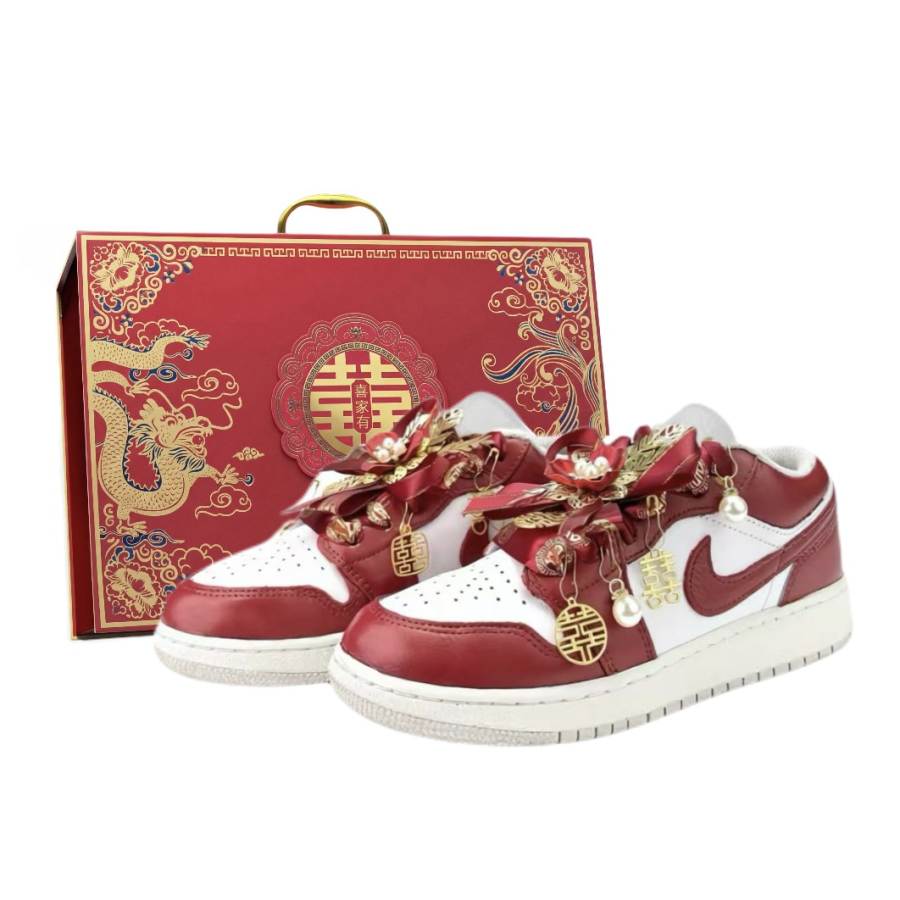Jordan Jordan Air Jordan 1 Basketball Shoes Unisex Low Top Gold/White/Red