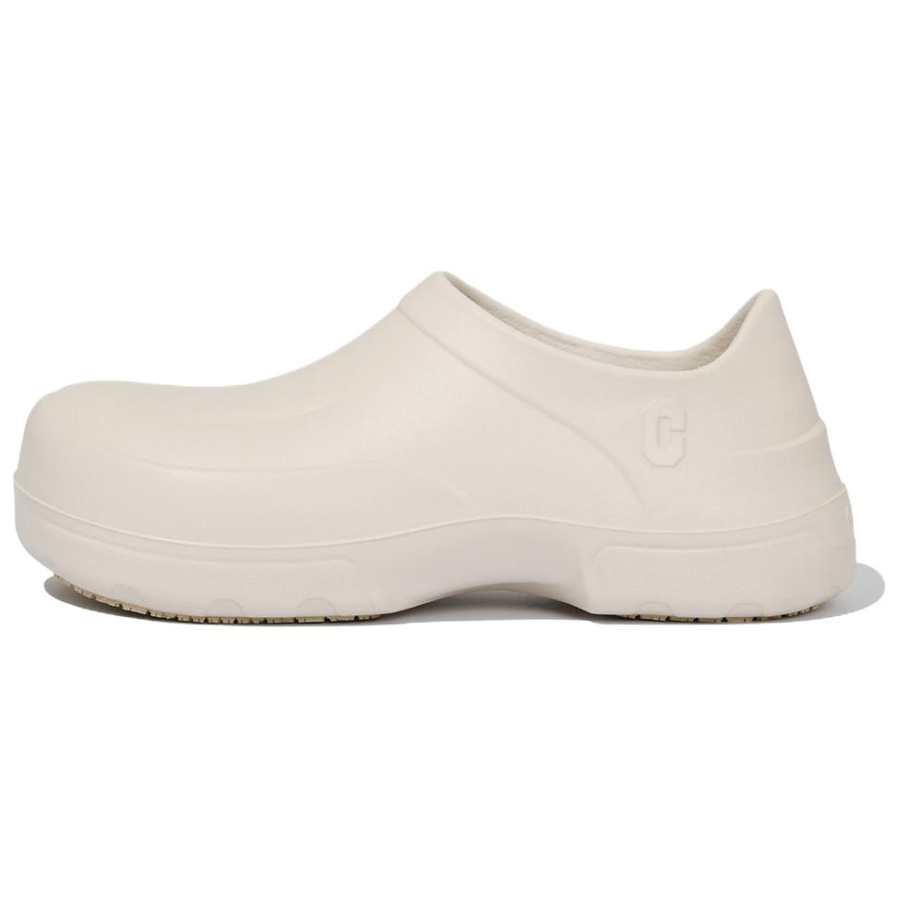 COVERNAT Closed Toe Slippers Unisex
