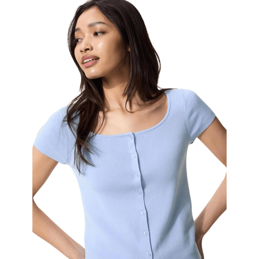 UNIQLO Knitwear Women's Light Blue Crew Neck Moderate