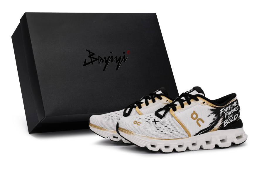 On Cloud X4 Running Shoes Women's Low Top Black/White/Gray/Gold