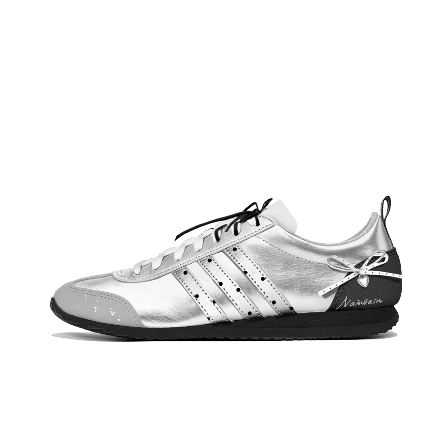 Adidas Adidas VS JOG 2.0 German Army Trainers Unisex Low Top White Black