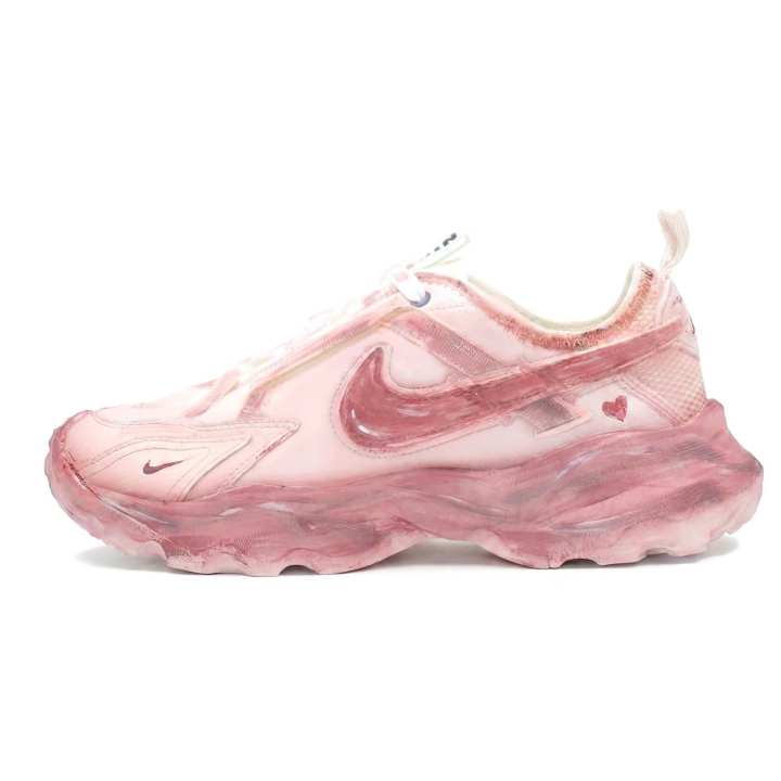 Nike Nike TC 7900 Monet Sunset, Jelly Pink Heart, Mud Breeze, Star Gaze Future Leather