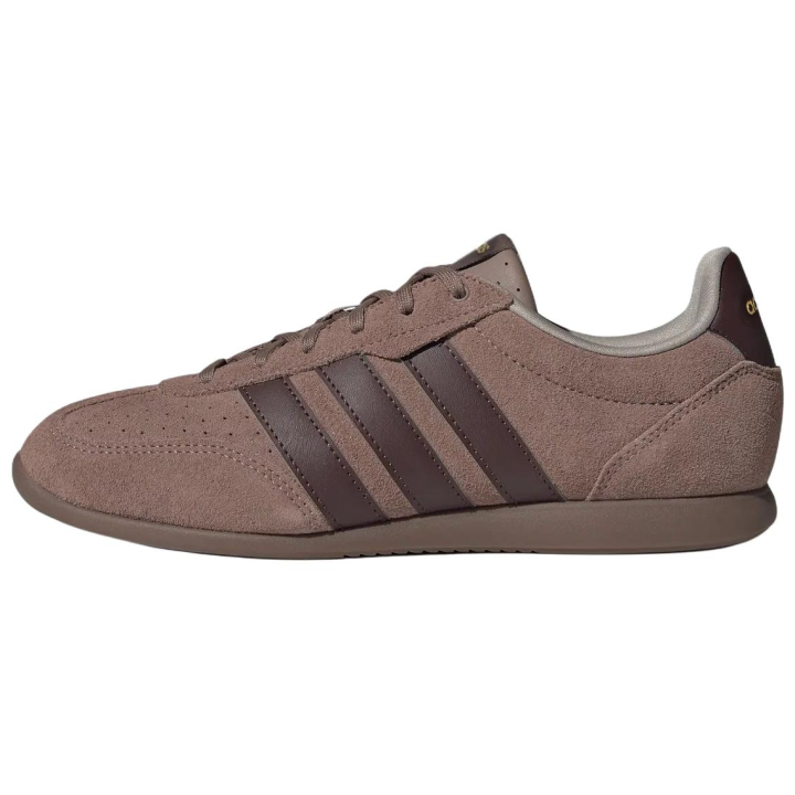 Adidas Adidas BARREDA LO German Army Trainers Unisex Low Top Light Brown