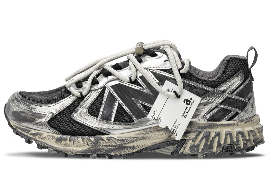 New Balance New Balance NB 410 V5 Running Shoes Unisex Low Top Black Silver