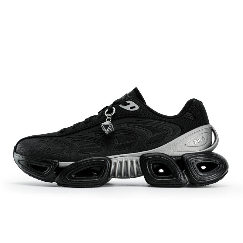 FILA VETTA SC Chunky Sneakers Men's Low Top Black
