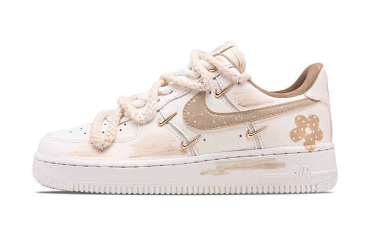 Nike Nike Skateboard Shoes Women's Low Top Ecru Gold Brown Colorway