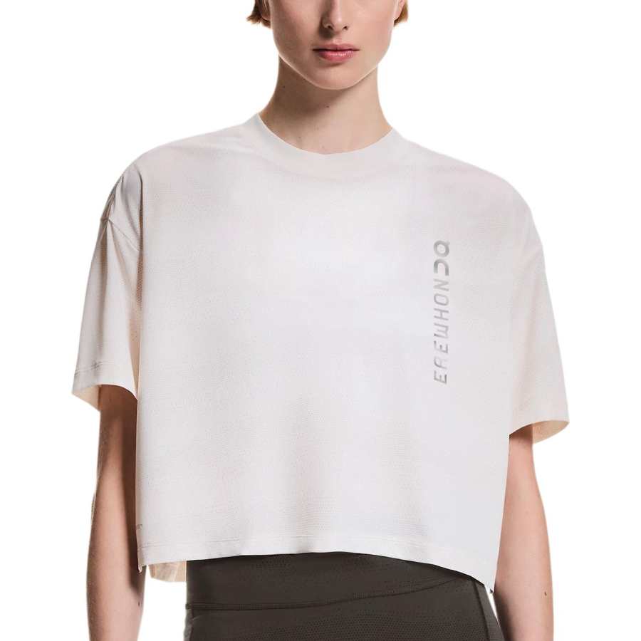 On Performance Running T Shirts Women's Ivory Crew Neck Moderate
