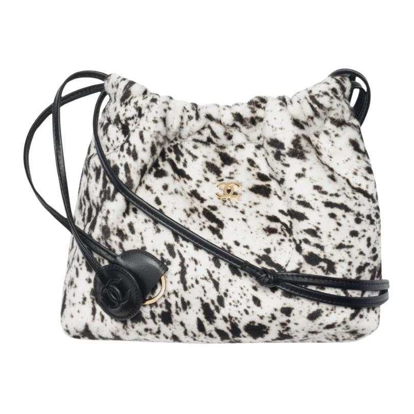 CHANEL CHANEL Shoulder Bags