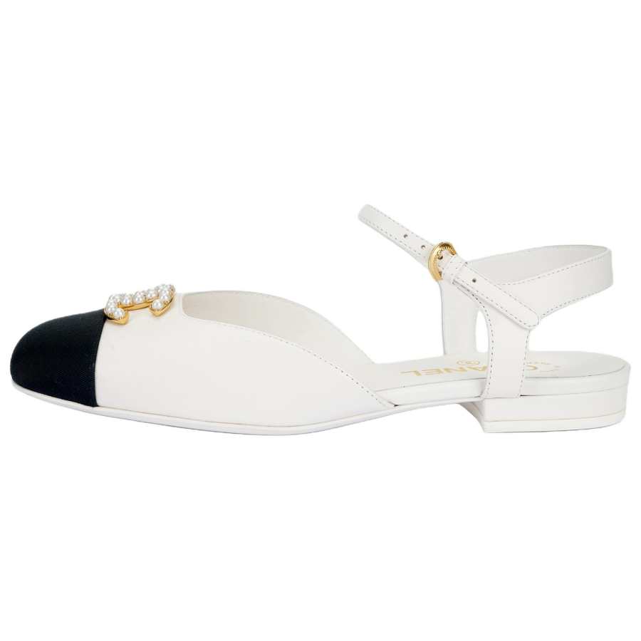 CHANEL 25P Casual Shoes Women's White