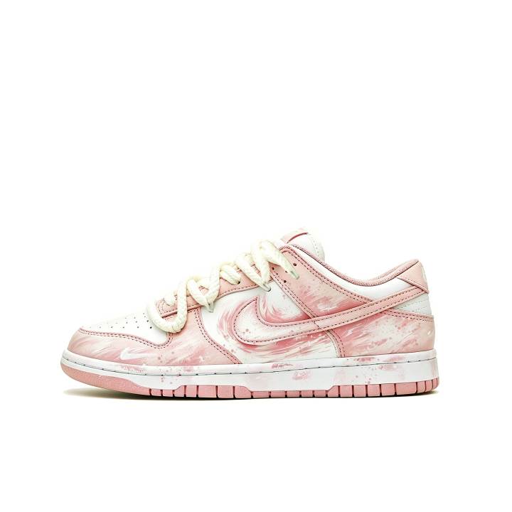 Nike Nike Dunk Skateboard Shoes Unisex Low Top Pink