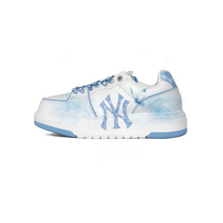 MLB New York Yankees Abrasion Resistant Low top Skateboard Shoes Unisex