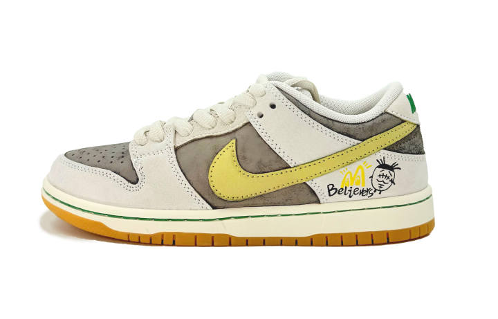 Nike Nike Dunk SB Low top Skateboard Shoes Unisex Beige Green