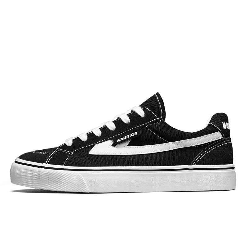 WARRIOR WARRIOR Skateboard Shoes Unisex Low Top Black/White