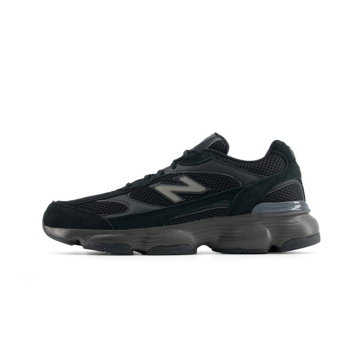 New Balance New Balance NB 603 Chunky Sneakers Unisex Mid Top Black
