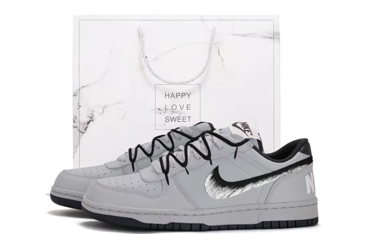 Nike Nike Dunk Cushioning Coverage Abrasion Resistant Low top Skateboard Shoes Unisex Gray Black