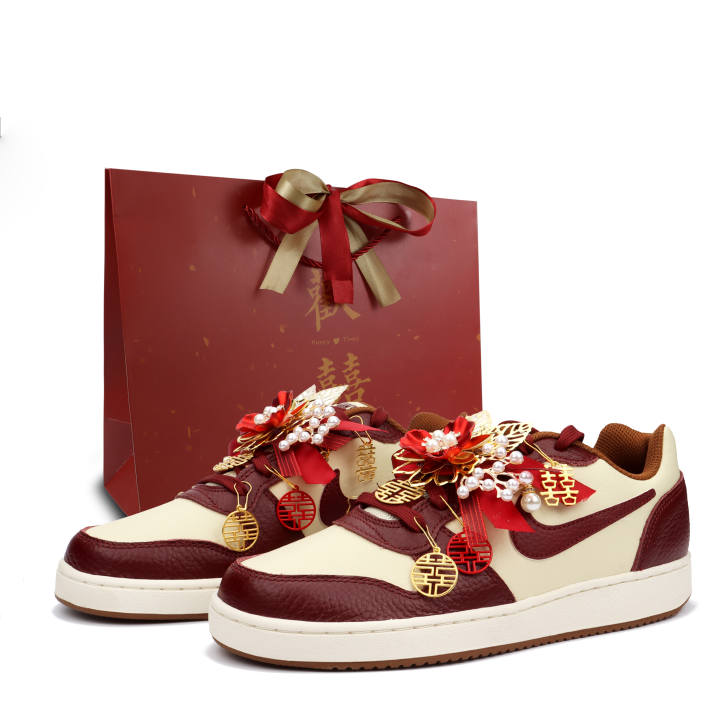 Nike Nike EBERNON Joyful Cushioning Low top Skateboard Shoes Men's Burgundy