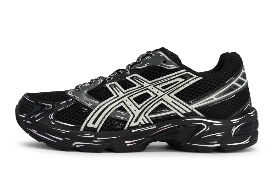 ASICS Gel Kahana 8 FL Slip Resistant Slip Resistant Low top Running Shoes Men's Black White
